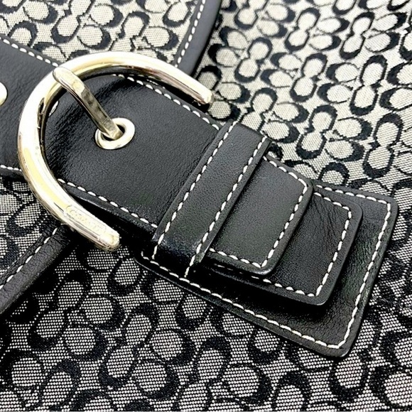COACH Vintage Soho Signature
Monogram Canvas and Leather Bag, black and gray - Picture 7 of 14